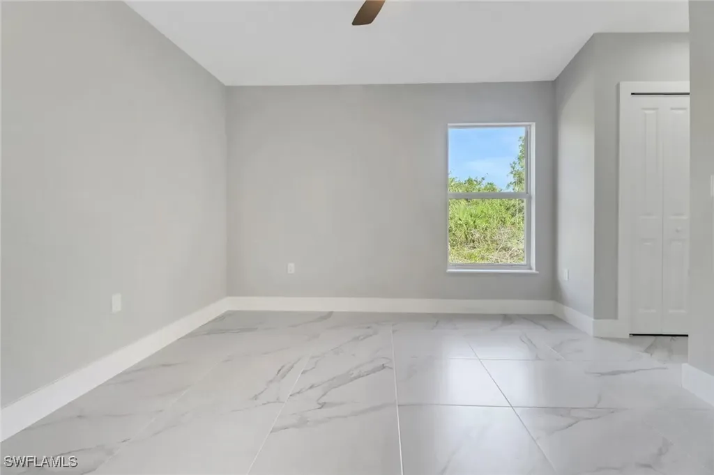 912-914 Ainsworth Street W Lehigh Acres FL 33974