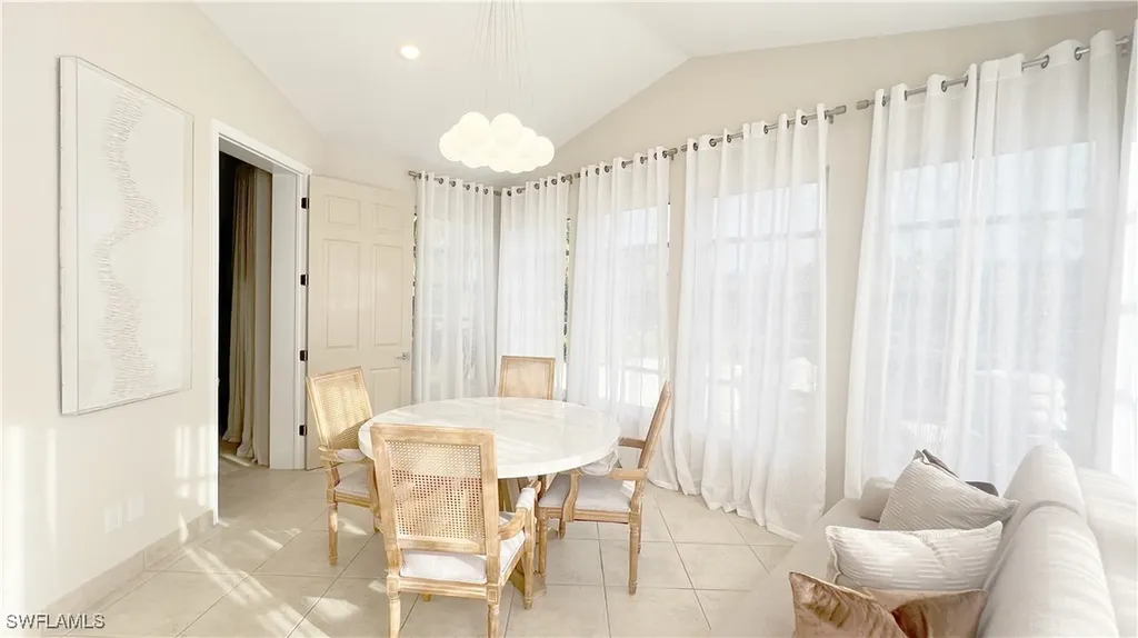 801 99th Avenue N Naples FL 34108