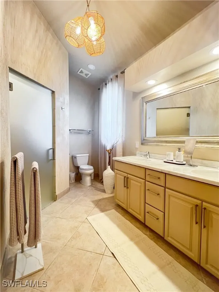 801 99th Avenue N Naples FL 34108