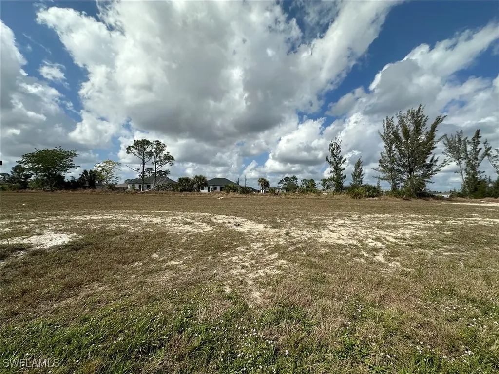 3538 NE 15th Avenue Cape Coral FL 33909