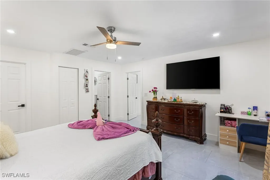 2104 Wellington Avenue Alva FL 33920