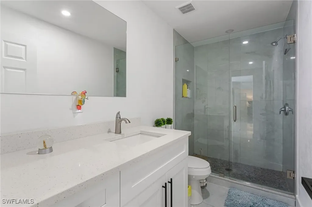 2104 Wellington Avenue Alva FL 33920