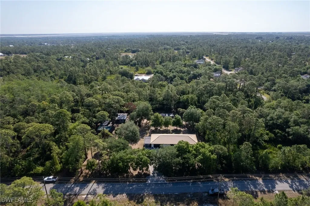 2104 Wellington Avenue Alva FL 33920