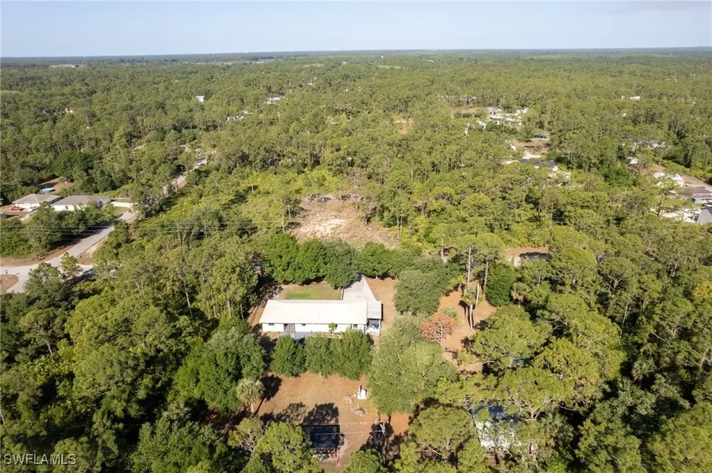 2104 Wellington Avenue Alva FL 33920