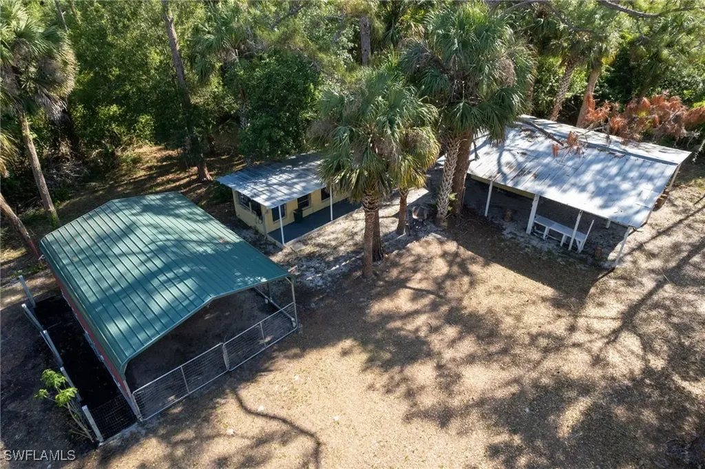 2104 Wellington Avenue Alva FL 33920