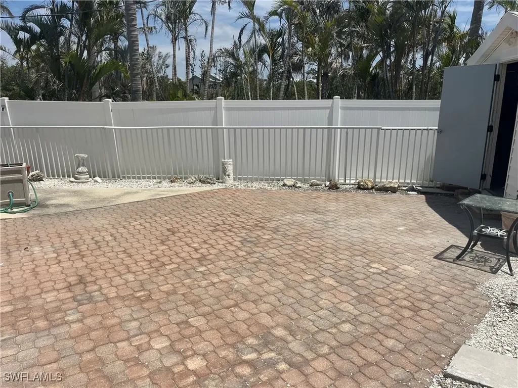 16900 Fishermans Cove Bokeelia FL 33922