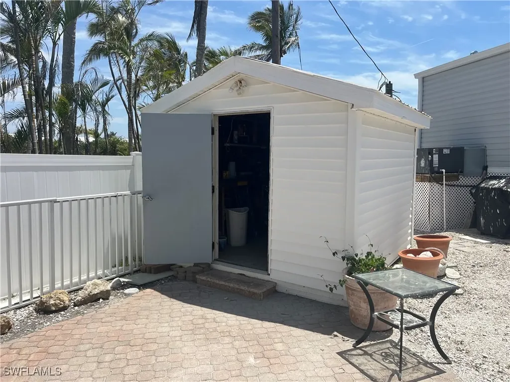 16900 Fishermans Cove Bokeelia FL 33922