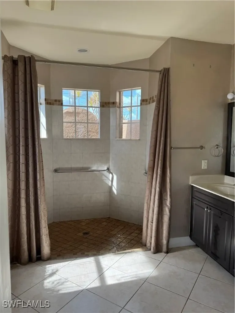 4328 NW 27th Terrace Cape Coral FL 33993