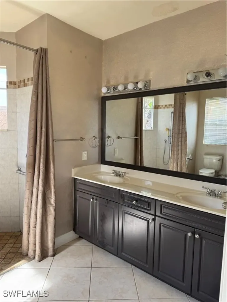 4328 NW 27th Terrace Cape Coral FL 33993