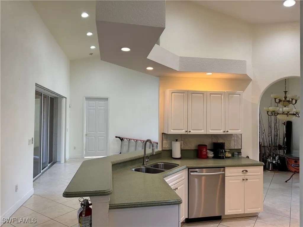 4328 NW 27th Terrace Cape Coral FL 33993