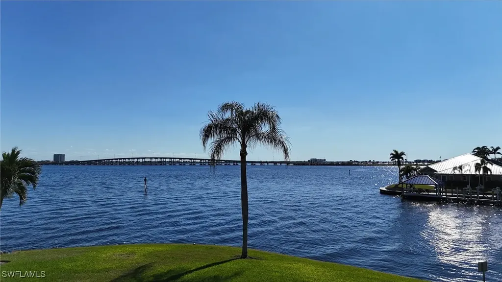 4260 SE 20th Place Cape Coral FL 33904