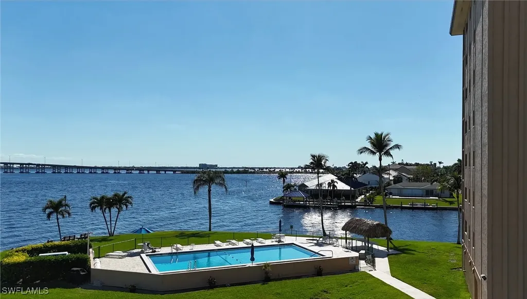 4260 SE 20th Place Cape Coral FL 33904