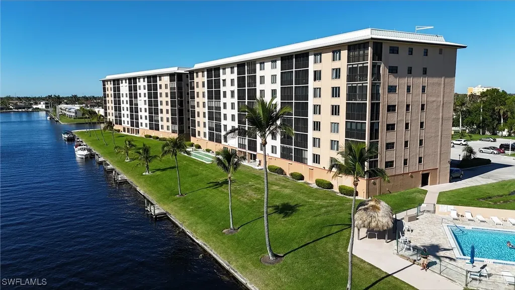 4260 SE 20th Place Cape Coral FL 33904