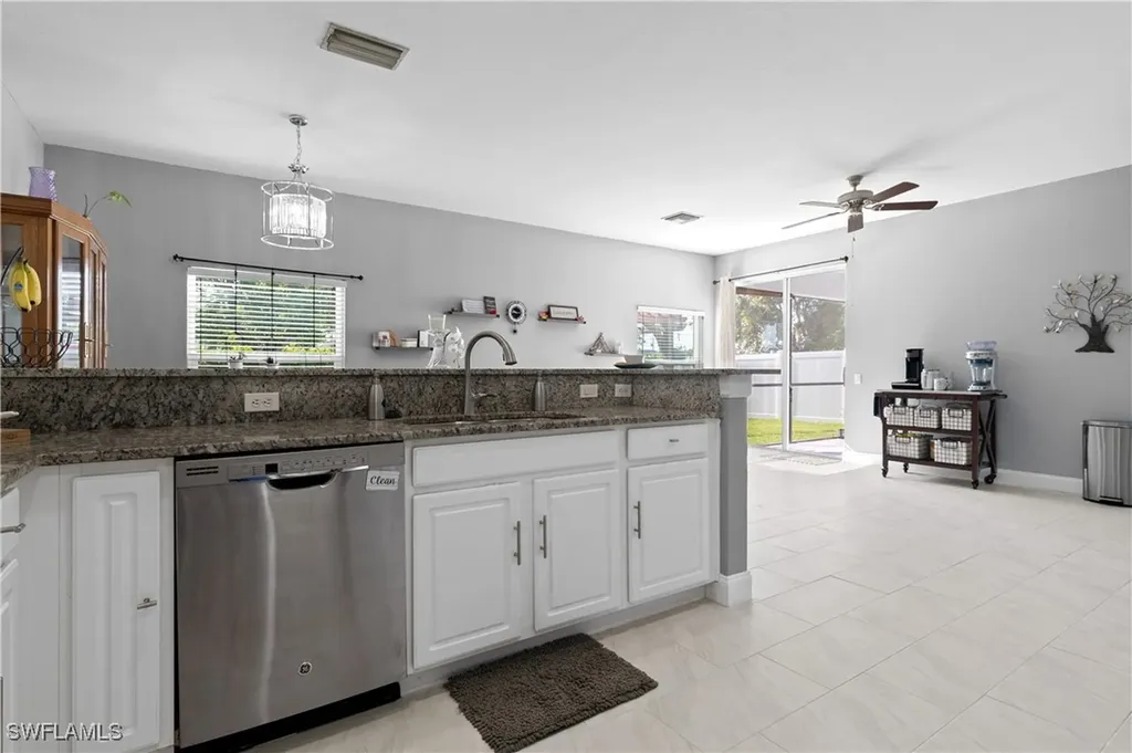 2305 Cape Heather Circle Cape Coral FL 33991
