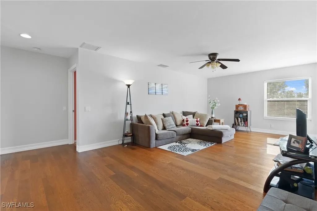 2305 Cape Heather Circle Cape Coral FL 33991