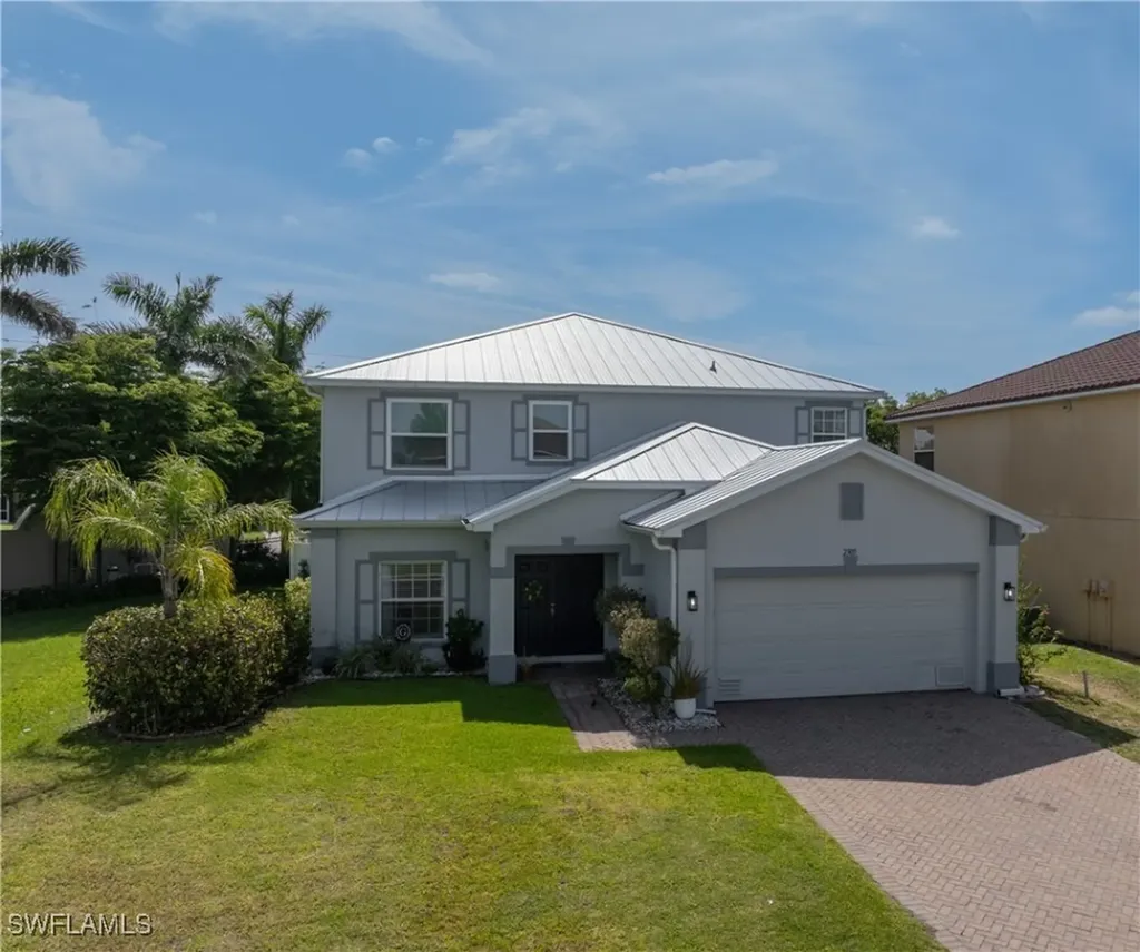 2305 Cape Heather Circle Cape Coral FL 33991