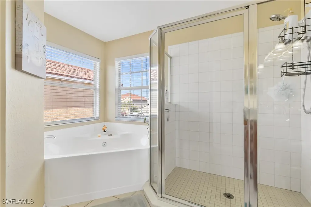 2305 Cape Heather Circle Cape Coral FL 33991