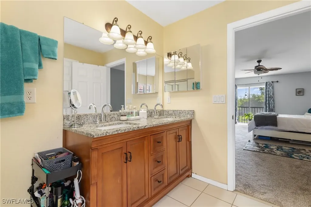 2305 Cape Heather Circle Cape Coral FL 33991