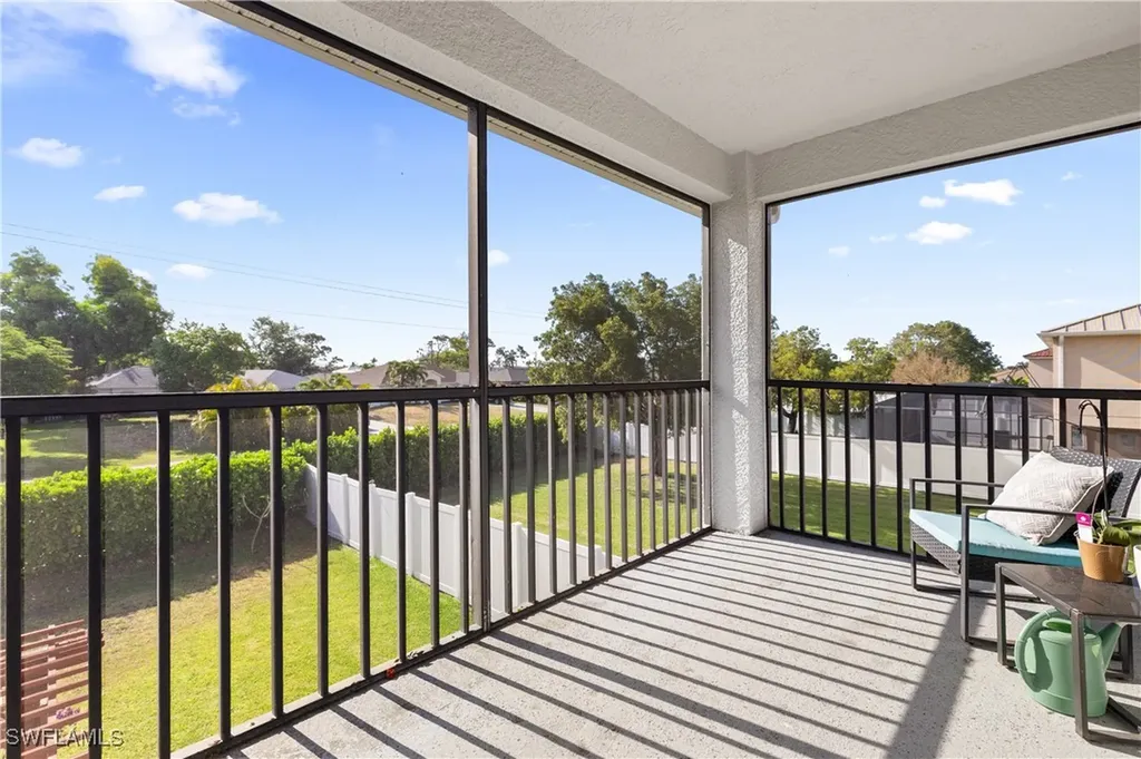 2305 Cape Heather Circle Cape Coral FL 33991