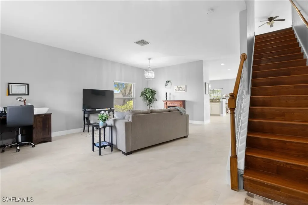 2305 Cape Heather Circle Cape Coral FL 33991