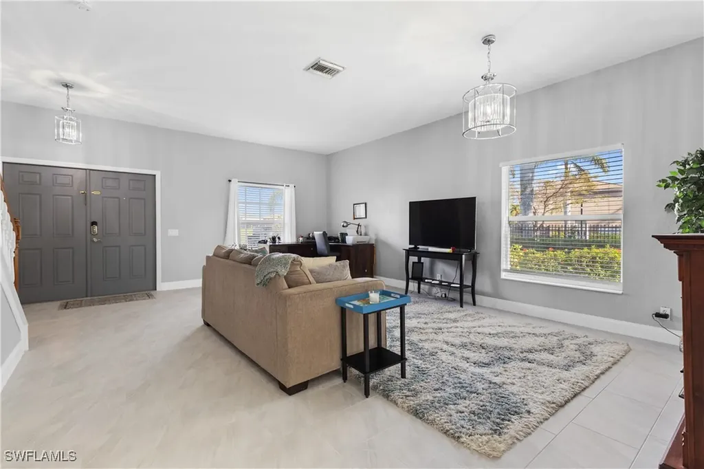 2305 Cape Heather Circle Cape Coral FL 33991