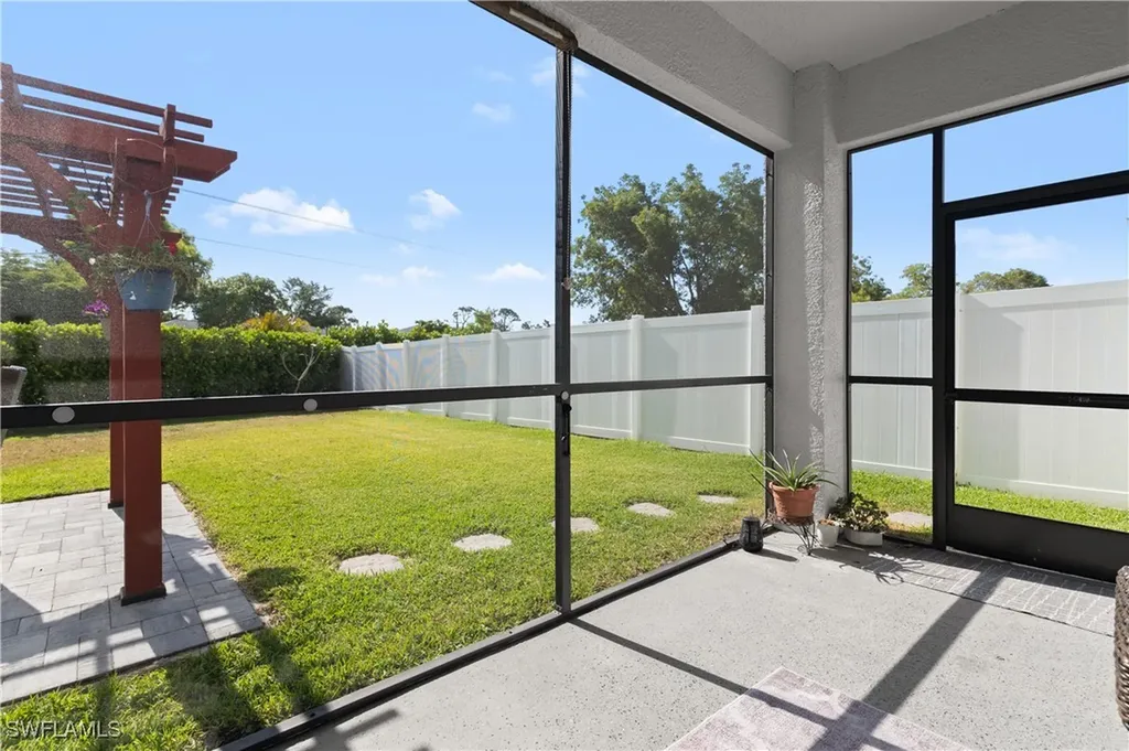 2305 Cape Heather Circle Cape Coral FL 33991