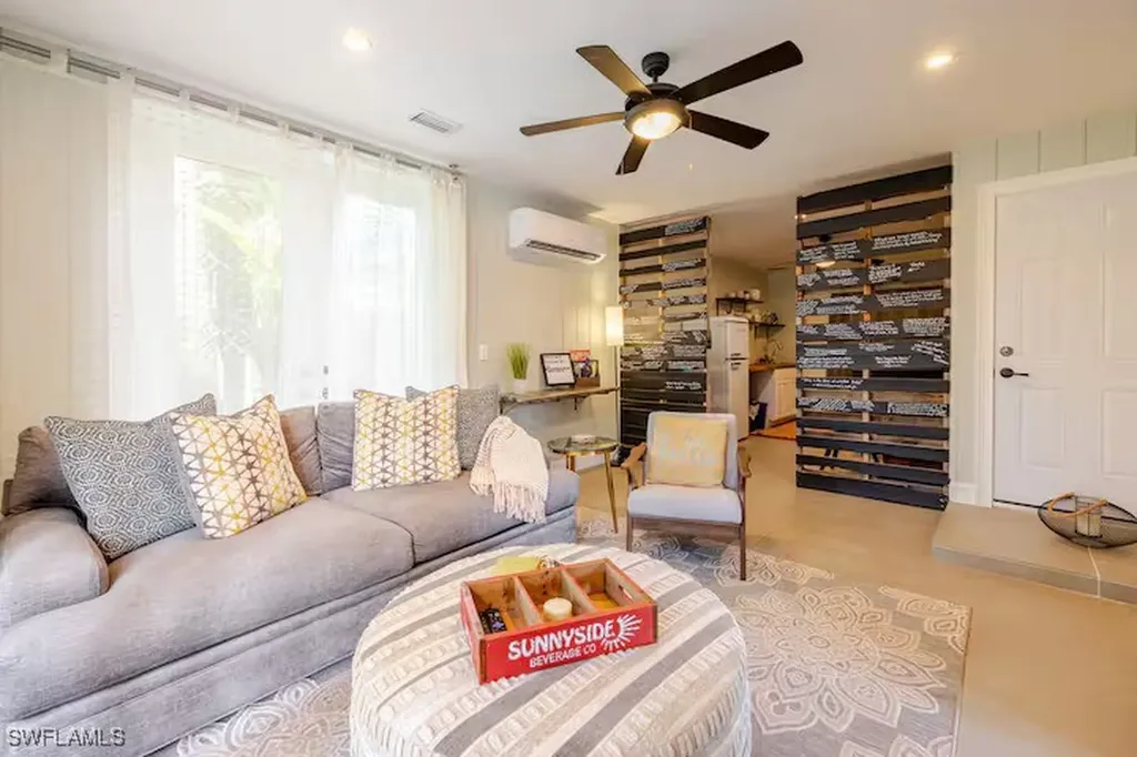 2348 Lake Avenue Naples FL 34112