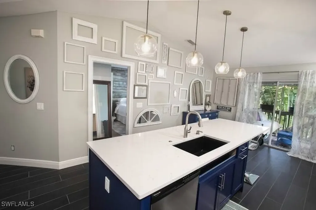 2348 Lake Avenue Naples FL 34112