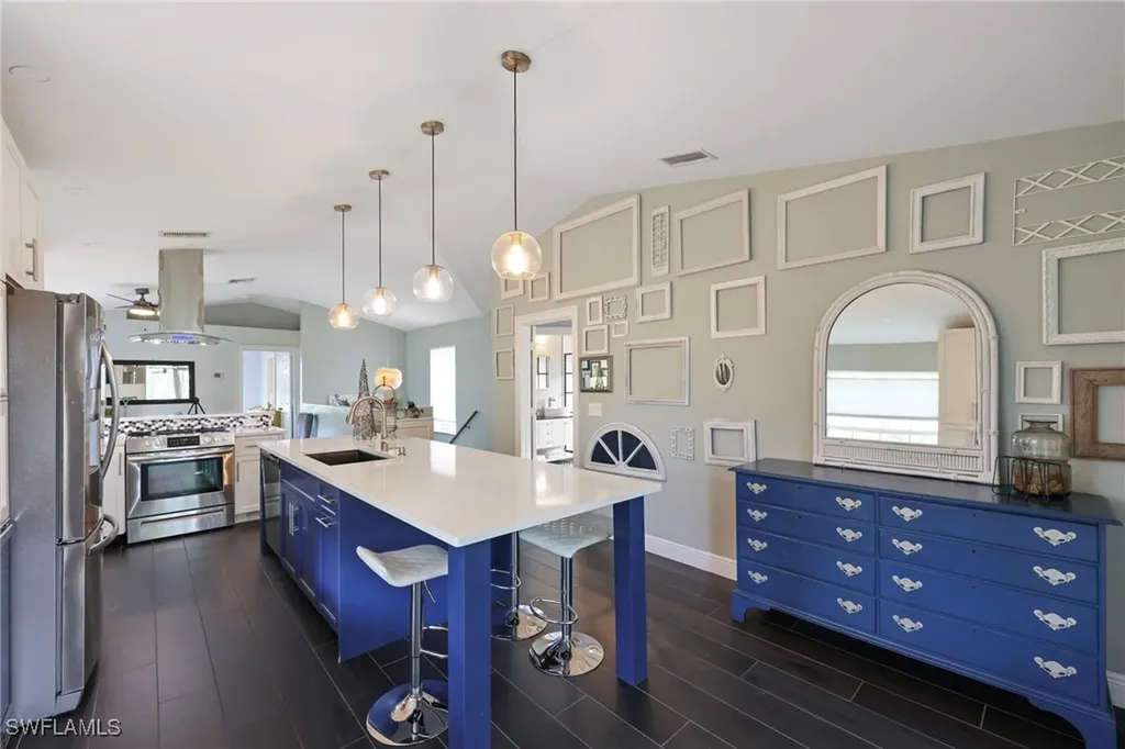 2348 Lake Avenue Naples FL 34112
