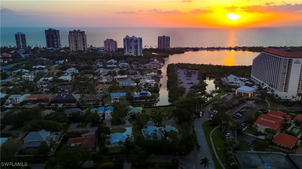 5291 Sand Dollar Lane Naples FL 34103