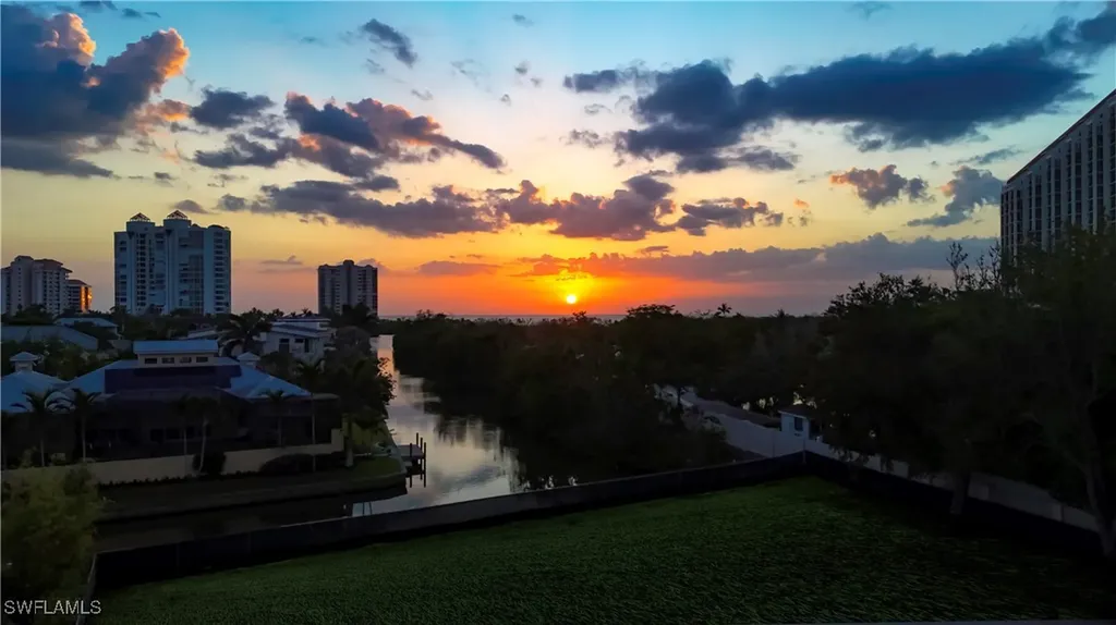 5291 Sand Dollar Lane Naples FL 34103