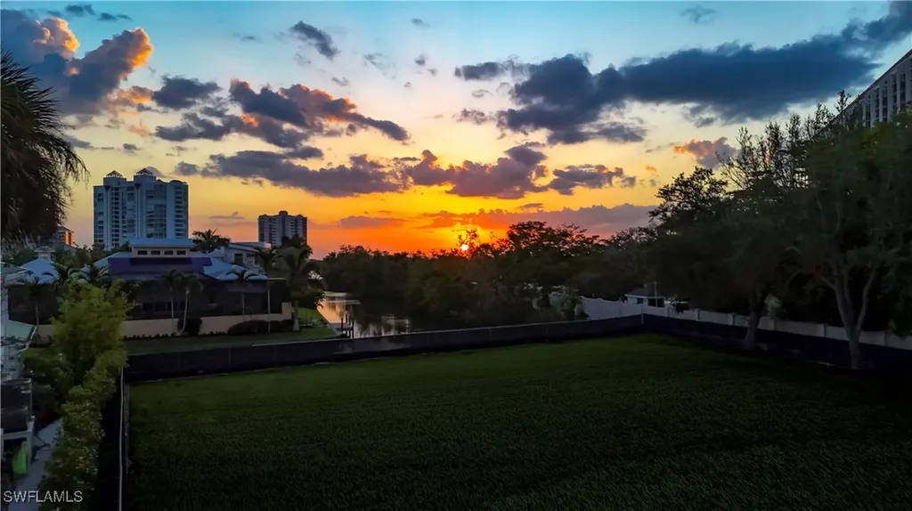 5291 Sand Dollar Lane Naples FL 34103