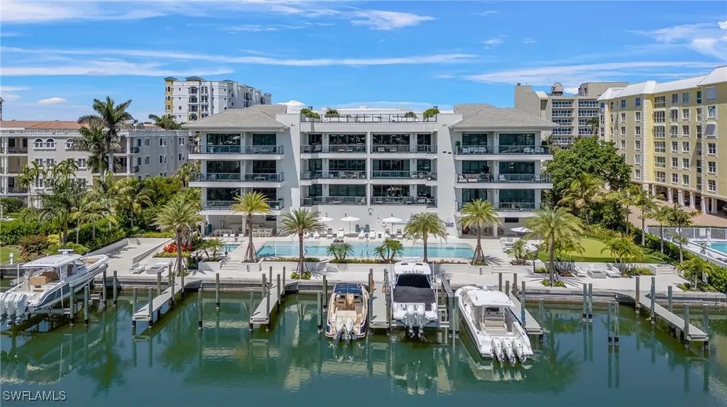 1820 Gulf Shore Boulevard N Naples FL 34102