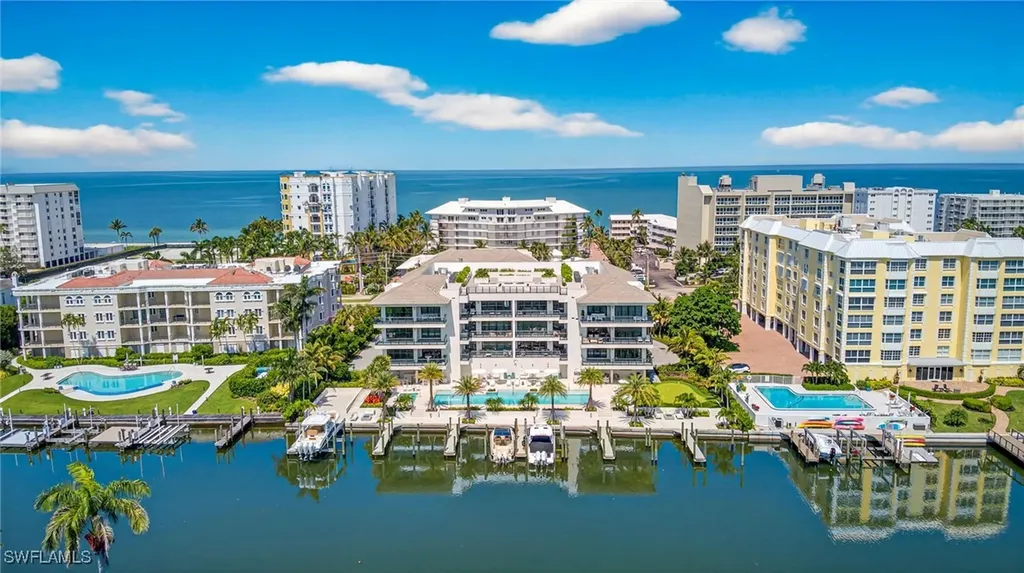 1820 Gulf Shore Boulevard N Naples FL 34102