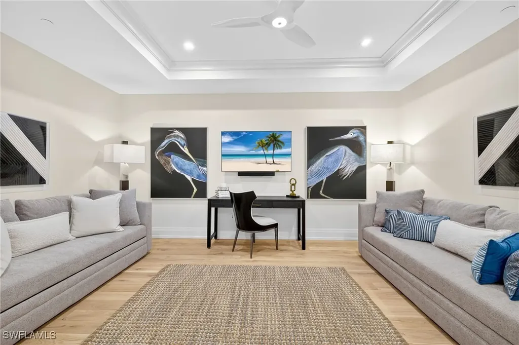 1820 Gulf Shore Boulevard N Naples FL 34102