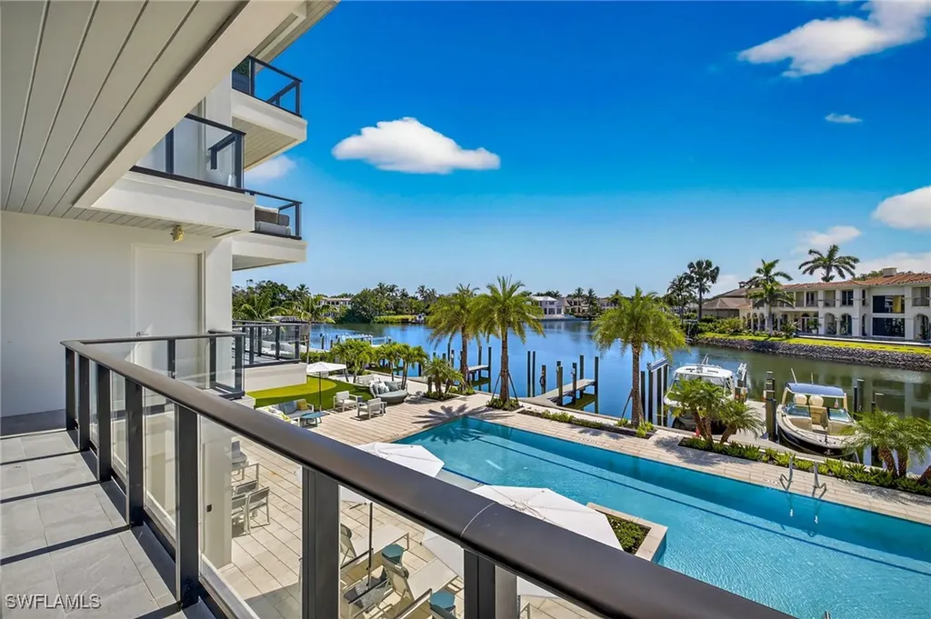 1820 Gulf Shore Boulevard N Naples FL 34102