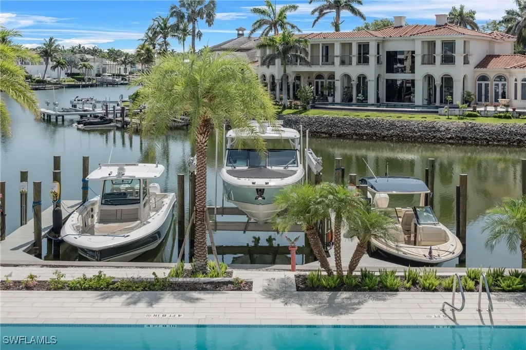 1820 Gulf Shore Boulevard N Naples FL 34102