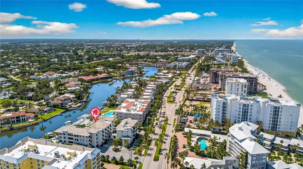 1820 Gulf Shore Boulevard N Naples FL 34102