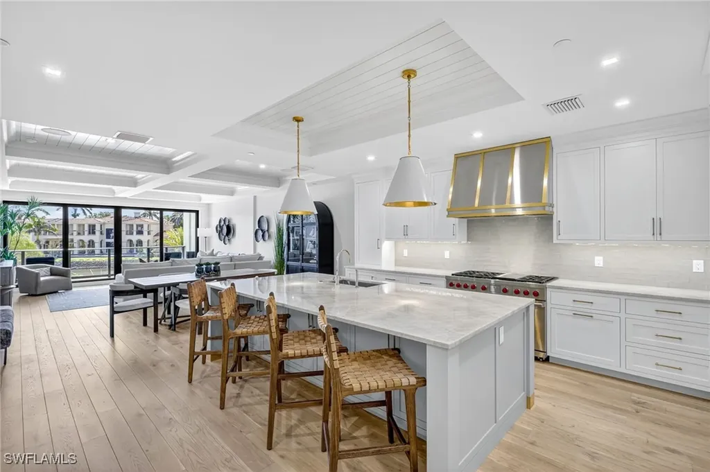 1820 Gulf Shore Boulevard N Naples FL 34102