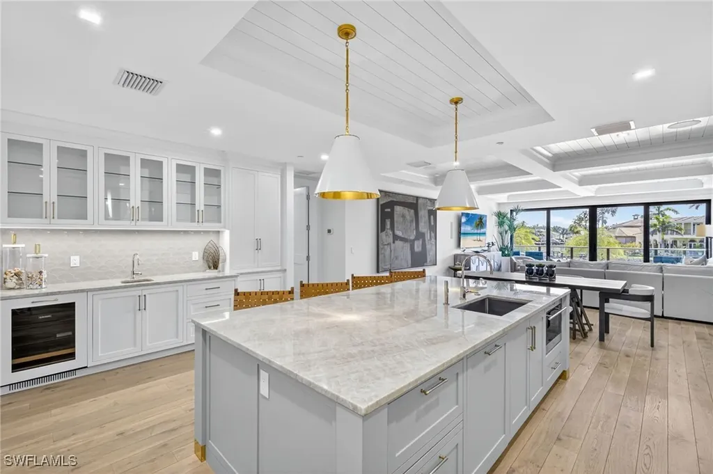 1820 Gulf Shore Boulevard N Naples FL 34102