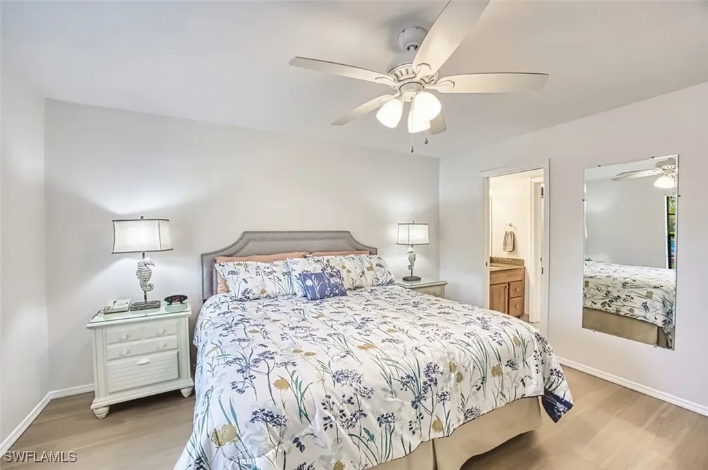 600 Neapolitan Way Naples FL 34103