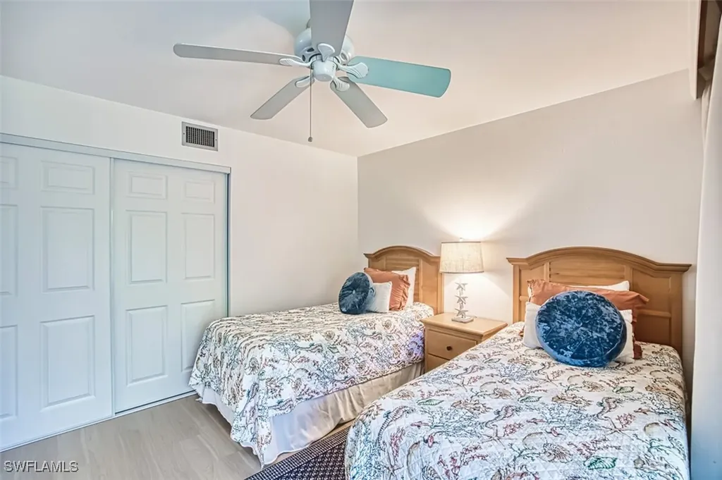 600 Neapolitan Way Naples FL 34103