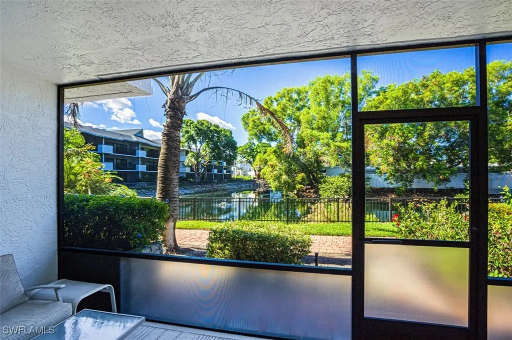 600 Neapolitan Way Naples FL 34103