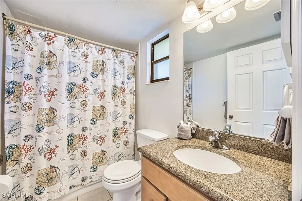 600 Neapolitan Way Naples FL 34103