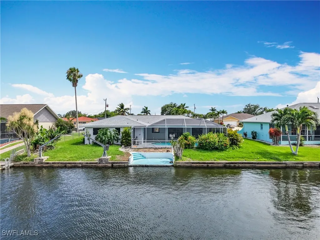 125 SE 41st Terrace Cape Coral FL 33904