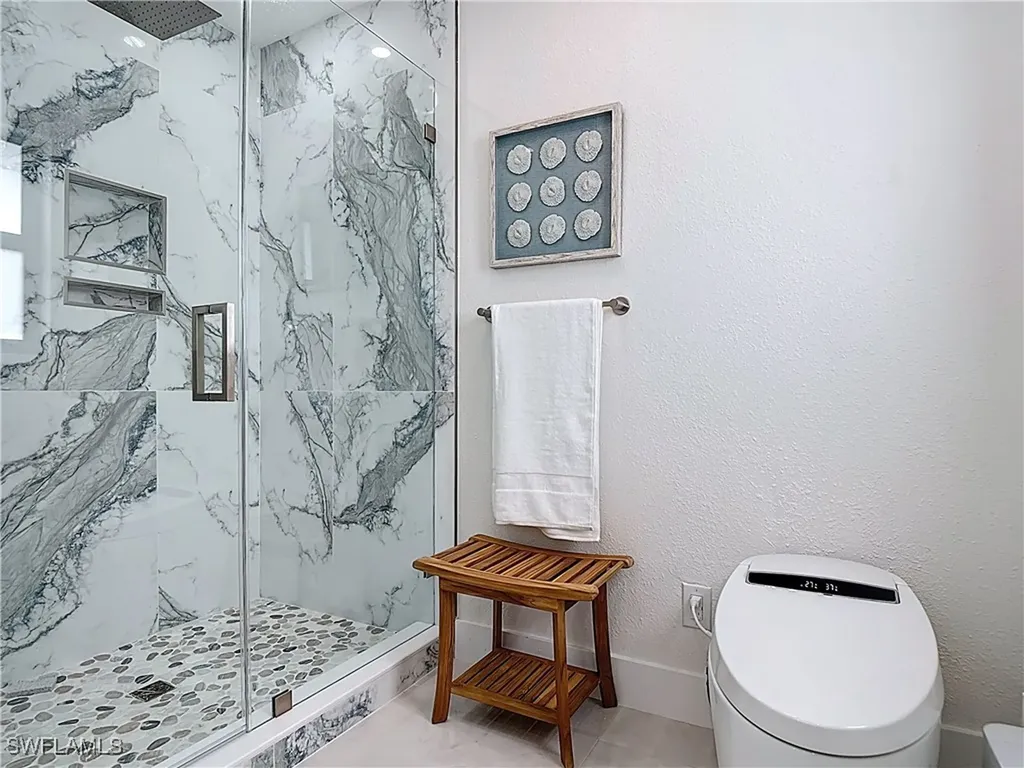 125 SE 41st Terrace Cape Coral FL 33904