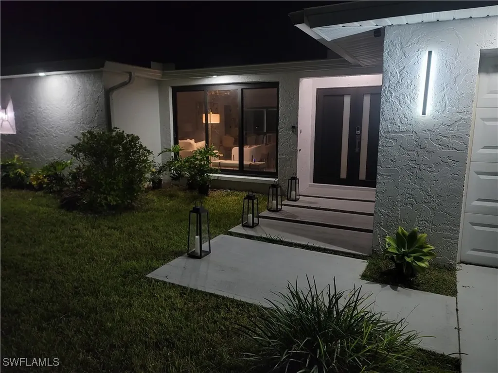 125 SE 41st Terrace Cape Coral FL 33904