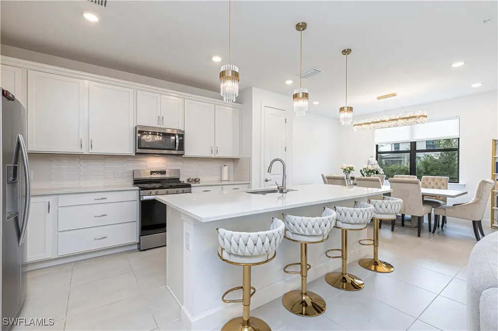 1854 Mesa Lane Naples FL 34120