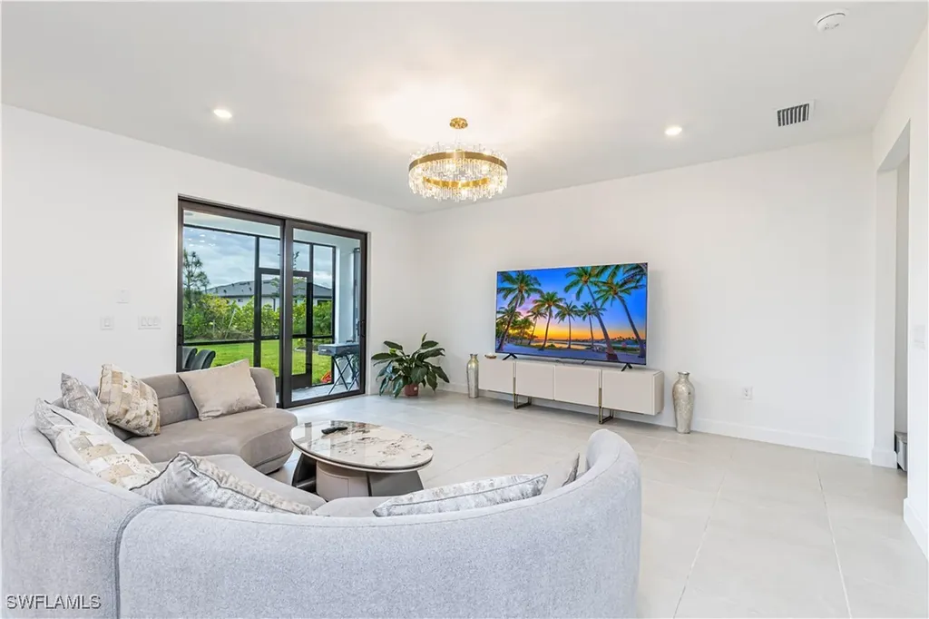 1854 Mesa Lane Naples FL 34120