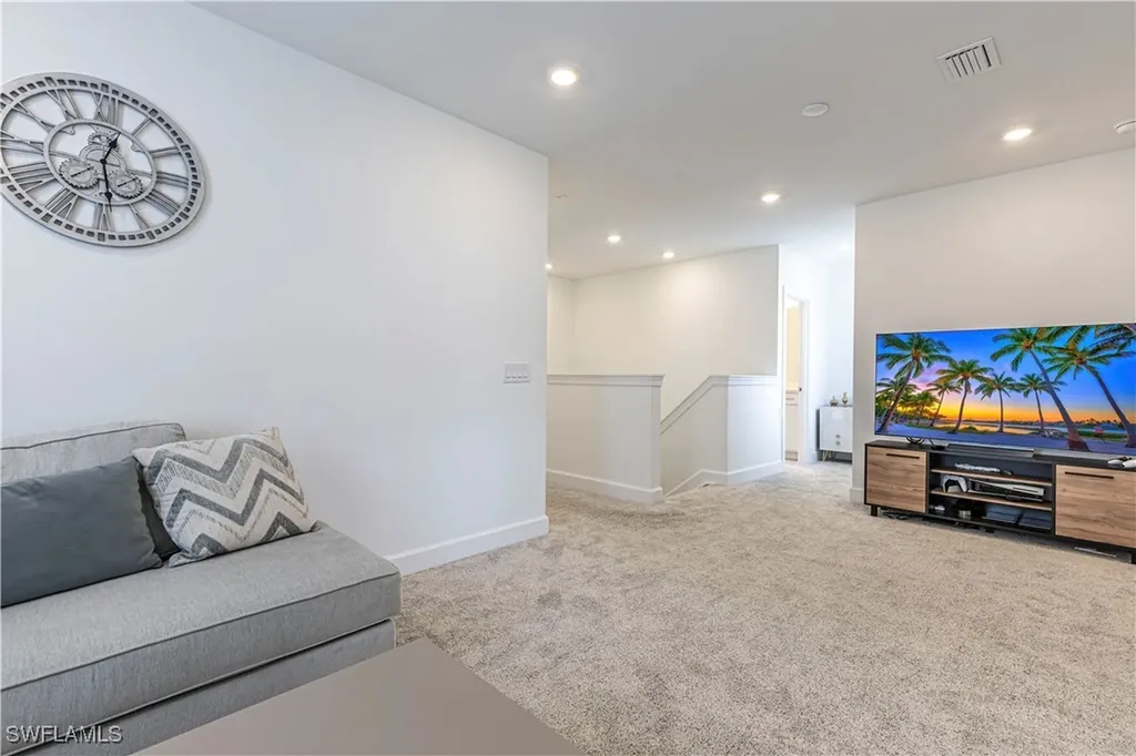 1854 Mesa Lane Naples FL 34120